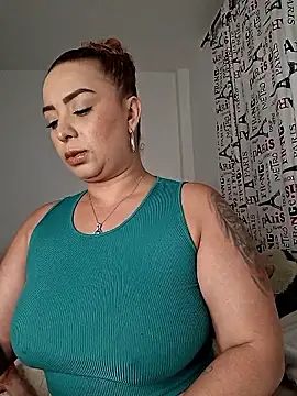 Snapshot of sahara_paker chatting on January 11, 2026, 10:37 pm sahara paker online show from January 11, 2026, 10:37 pm