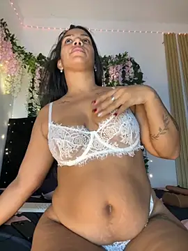 ArielleMillerr- online show from November 23, 2025, 10:48 am