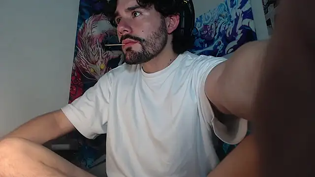 LuciferSantoryu online show from April 11, 2026, 6:40 am