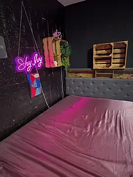 Shy-Ivy online show from January 12, 2026, 10:48 pm