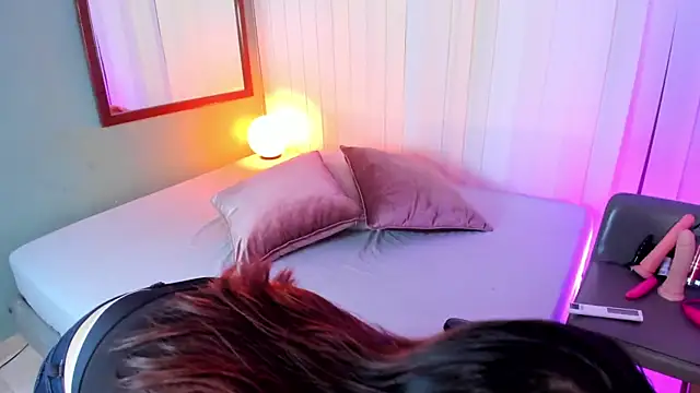 luna velvett  online show from January 8, 2026, 11:12 am