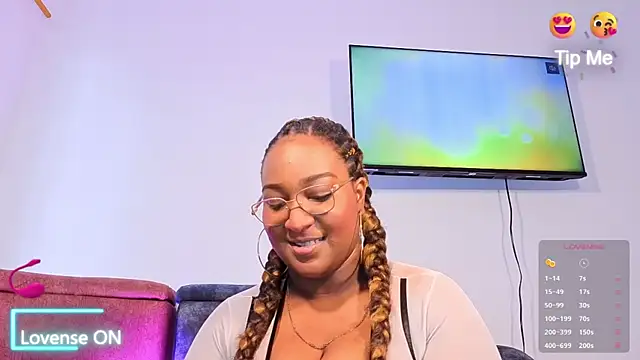 IssaNoirr online show from January 11, 2026, 3:17 pm