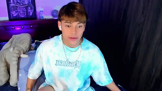 Jin kougasaki online show from November 27, 2025, 2:57 am