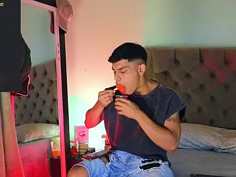 blorelopez online show from December 18, 2025, 7:53 pm