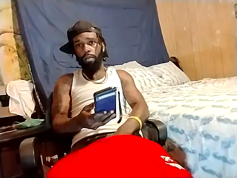 Snapshot of Faevaca38_ chatting on November 21, 2025, 8:46 am Faevaca38 online show from November 21, 2025, 8:46 am