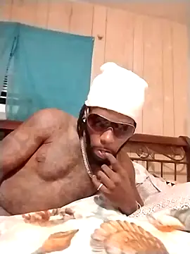 Snapshot of Faevaca38_ chatting on November 23, 2025, 11:10 am Faevaca38 online show from November 23, 2025, 11:10 am