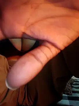 Only Lali online show from December 5, 2025, 5:09 pm