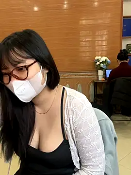 hide from colleagues online show from January 8, 2026, 5:21 am