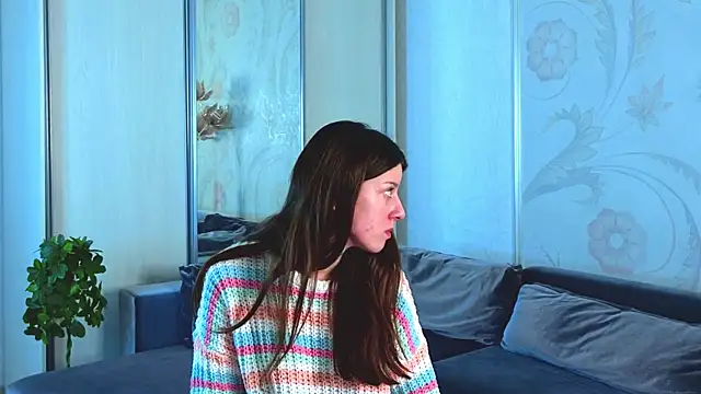 NoctisVeil online show from November 25, 2025, 9:42 am