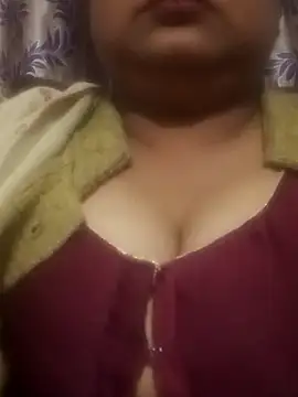 Simran62 online show from January 7, 2026, 5:26 pm