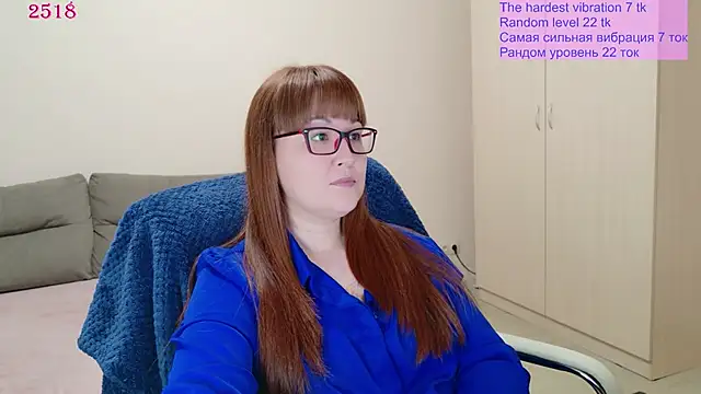 Snapshot of Foxy-lady chatting on May 21, 2026, 5:31 pm Foxy-lady online show from May 21, 2026, 5:31 pm