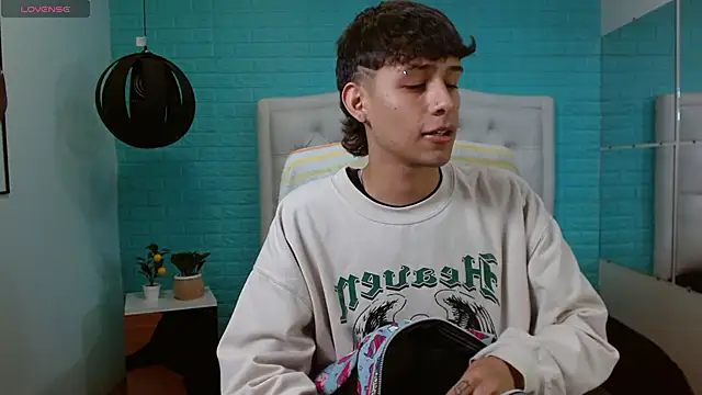 DraxBlade09 online show from March 31, 2026, 7:47 pm