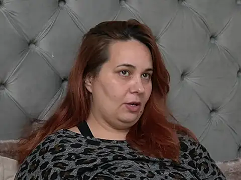 EmilyJenner online show from November 27, 2025, 6:10 pm