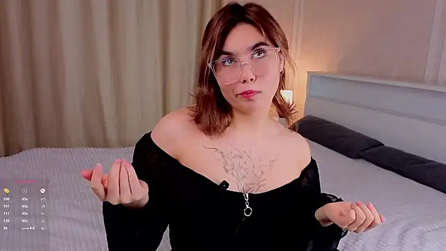 Snapshot of LaneUmanzor chatting on November 25, 2025, 11:10 am LaneUmanzor online show from November 25, 2025, 11:10 am