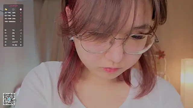 PatrickStimac online show from November 28, 2025, 4:04 am