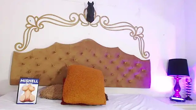 abysskingg online show from November 30, 2025, 12:31 pm