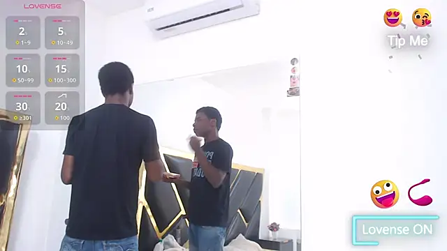 NoahJhonson69 online show from February 8, 2026, 1:03 pm