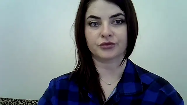 Darkroseq online show from February 7, 2026, 2:21 pm