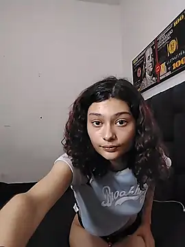 Twin legends online show from November 27, 2025, 1:18 am