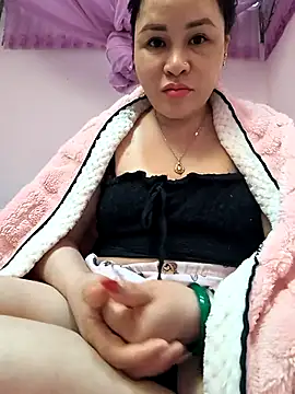 dis princess online show from December 5, 2025, 10:35 am