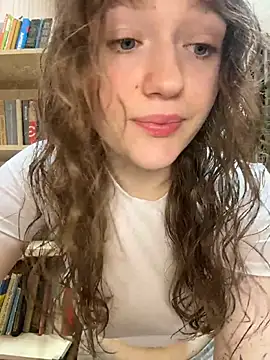 RussianWoman online show from April 7, 2026, 4:13 am