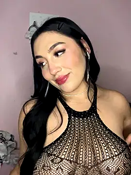 urenyel online show from November 25, 2025, 3:17 am