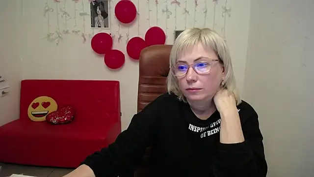 LaurenWishy online show from January 16, 2026, 1:04 pm