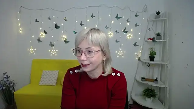 LaurenWishy online show from February 22, 2026, 5:55 pm