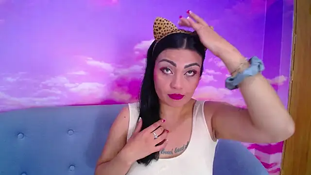 Snapshot of mei_kora chatting on November 20, 2025, 12:05 pm mei kora online show from November 20, 2025, 12:05 pm