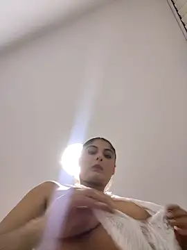 Laia torres1 online show from March 11, 2026, 3:45 am