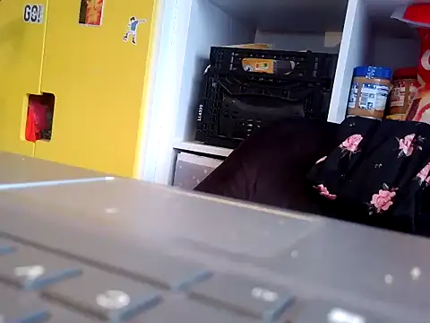 Snapshot of EheMilf_Frankfurt chatting on January 19, 2026, 10:08 am EheMilf Frankfurt online show from January 19, 2026, 10:08 am