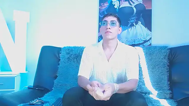 ATLASVANDRAKE online show from November 25, 2025, 7:58 pm