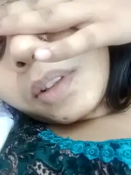 Farihasultana30 online show from March 3, 2026, 11:32 pm