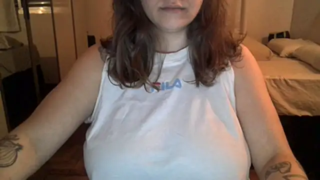 xxxluana online show from April 6, 2026, 8:26 am