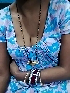 Rajni hotsexy online show from November 24, 2025, 5:01 pm