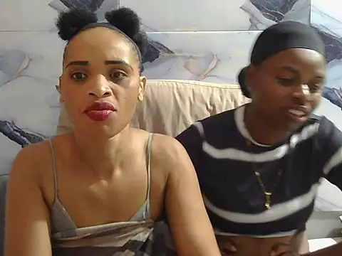 sexy bone213 online show from November 24, 2025, 7:30 am