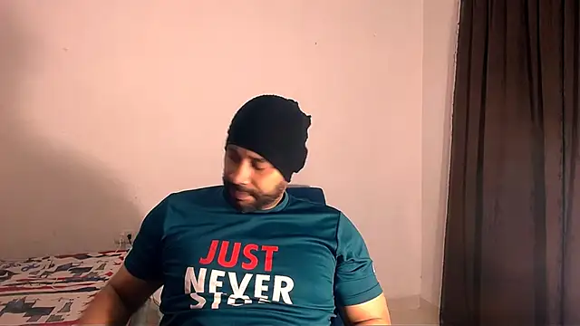 musclehetero online show from November 21, 2025, 12:59 pm