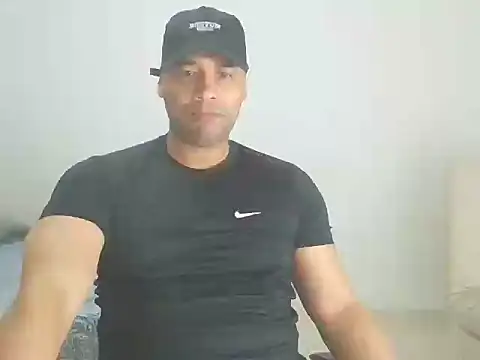 musclehetero online show from December 1, 2025, 11:10 pm