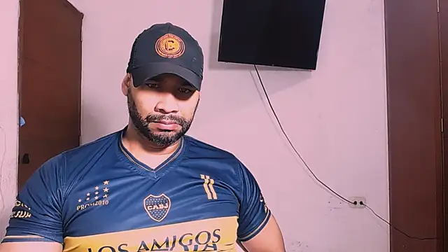 musclehetero online show from January 11, 2026, 2:44 pm