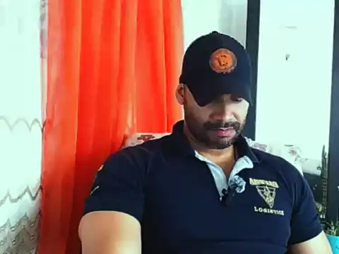 musclehetero online show from May 16, 2026, 7:34 pm