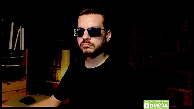 Snapshot of justshutupandwatch chatting on January 6, 2026, 12:25 am justshutupandwatch online show from January 6, 2026, 12:25 am