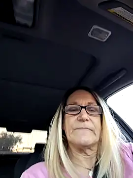 ccrider69  online show from November 20, 2025, 10:09 pm