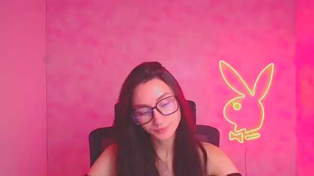 Stella XO online show from November 22, 2025, 6:23 am