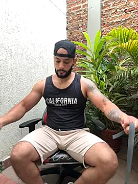 Snapshot of Mike_savage3 chatting on November 23, 2025, 12:38 pm Mike savage3 online show from November 23, 2025, 12:38 pm