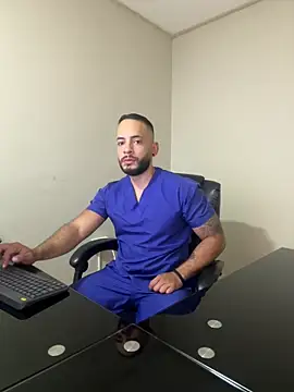 Snapshot of Mike_savage3 chatting on May 17, 2026, 12:34 pm Mike savage3 online show from May 17, 2026, 12:34 pm