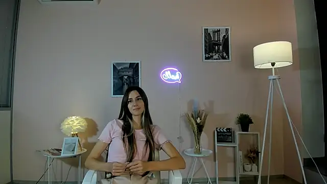 MeredithBlohm online show from November 27, 2025, 2:41 pm