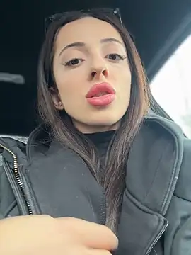 Snapshot of Lilitoppp chatting on November 30, 2025, 9:13 am Lilitoppp online show from November 30, 2025, 9:13 am