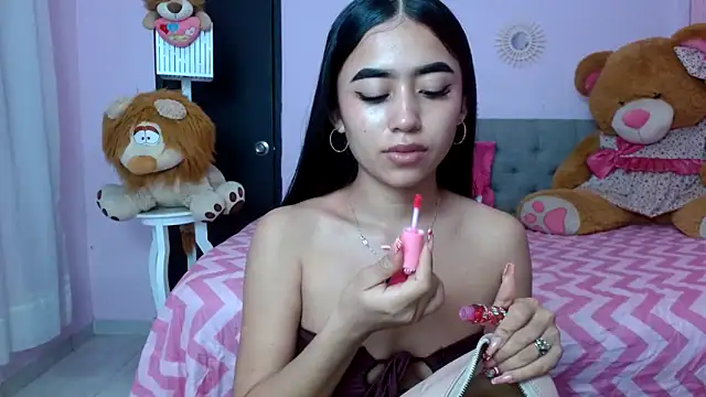 Snapshot of xoxo_melany chatting on November 29, 2025, 11:57 am xoxo melany online show from November 29, 2025, 11:57 am