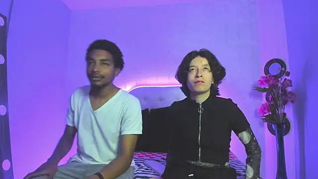 Snapshot of CoralAndOcean_ chatting on January 6, 2026, 5:38 pm CoralAndOcean online show from January 6, 2026, 5:38 pm