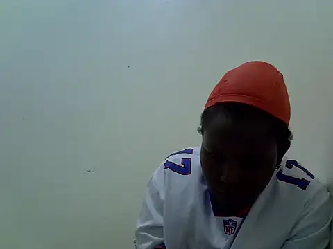 wspuss online show from November 22, 2025, 12:26 pm